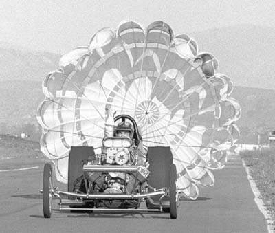 dragchute.jpg